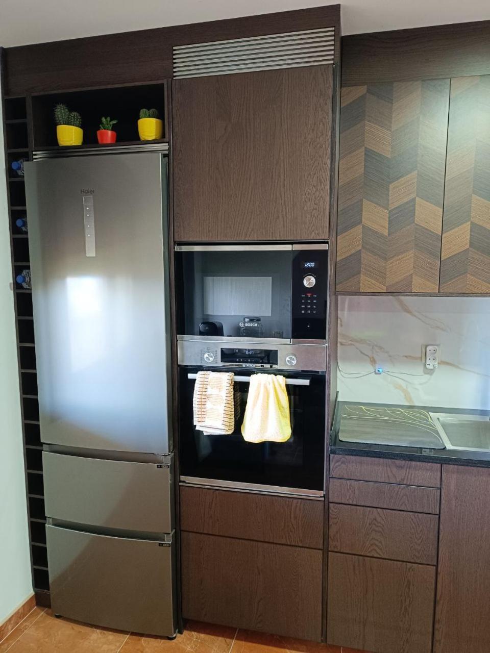 Oasis Inn Pedornes מראה חיצוני תמונה